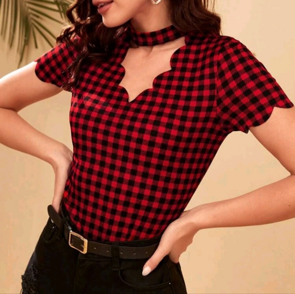 SHEIN Choker Neck Scallop Trim Gingham Top